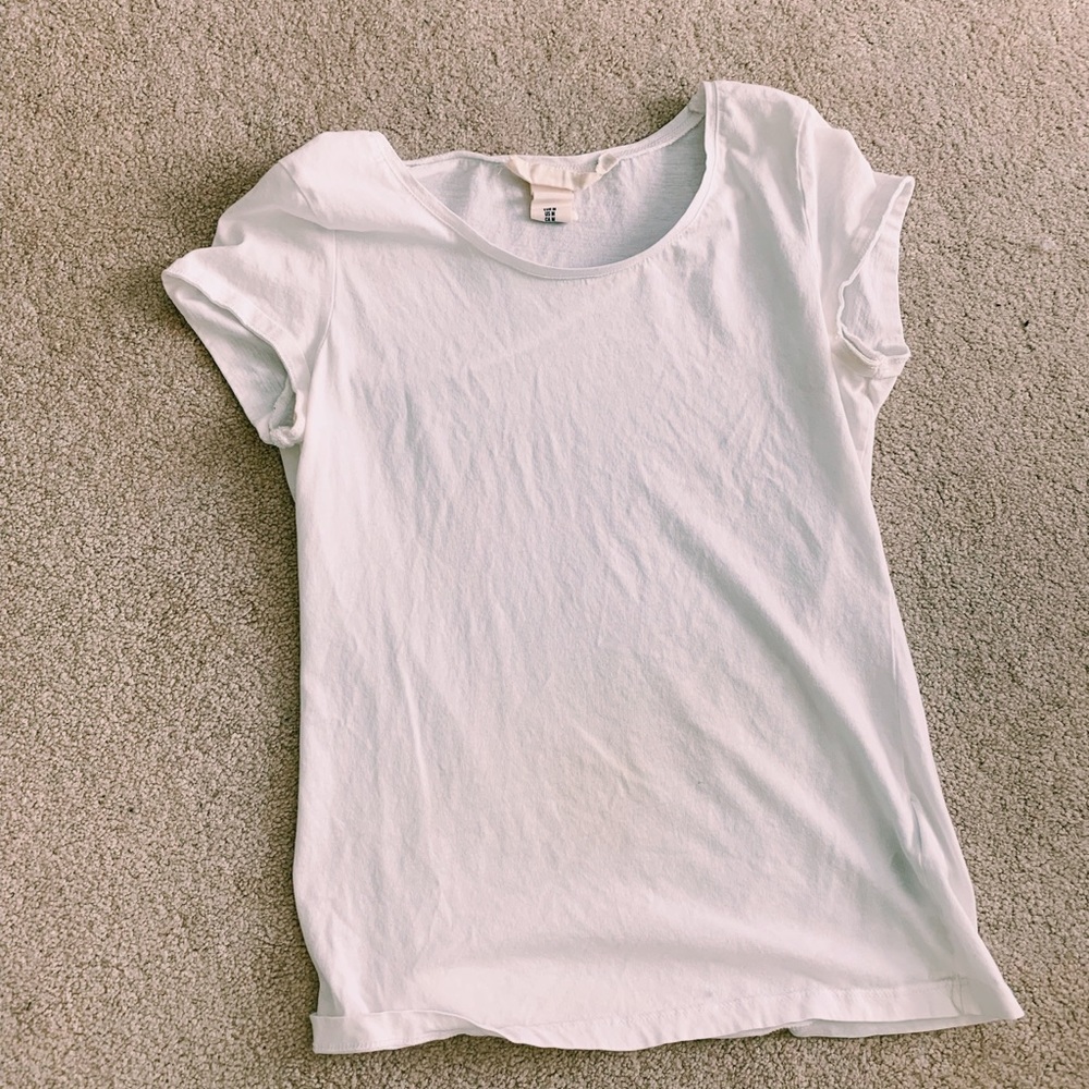 WHITE T SHIRT